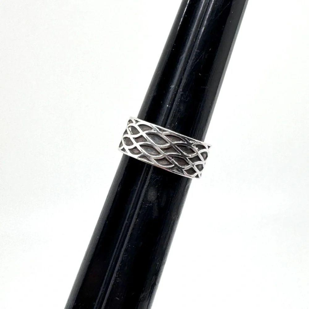 Taxco Vintage Sterling Silver and Black Geometric Wide Band Ring Size 6 1/4